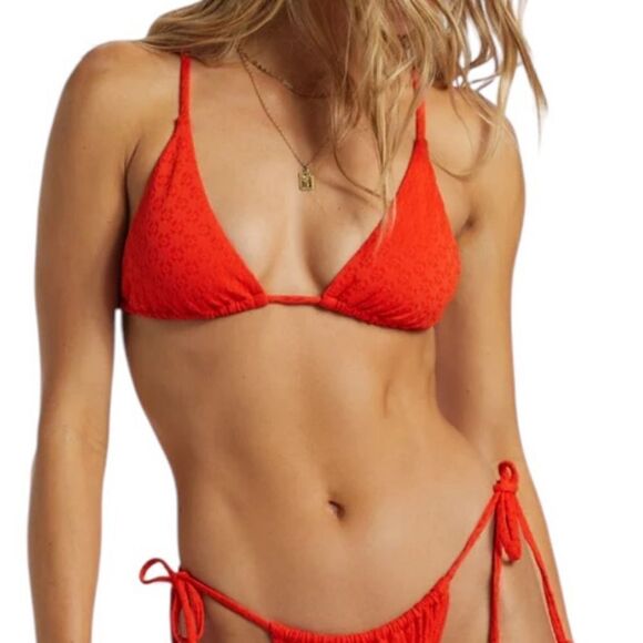 Billabong Good Vibes Slide Tall Triangle Bikini Top Red Hibiscus Medium M New - Picture 1 of 7